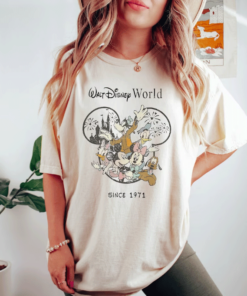Comfort Retro Vintage Walt Disney World Est 1971 Shirt,Mickey and Friend Shirt,Disneyworld Est 1971 Shirt,Disney Family Shirt, Mickey Mouse Tshirt